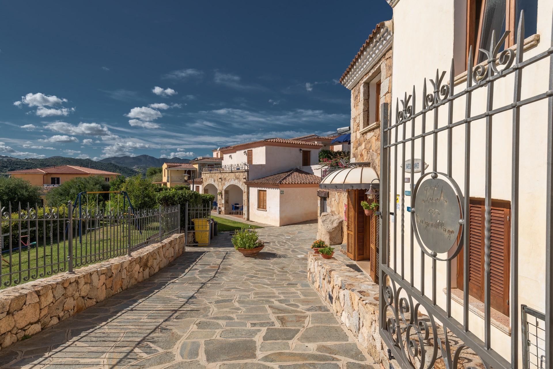 Residence Bouganvillage Budoni Exterior foto